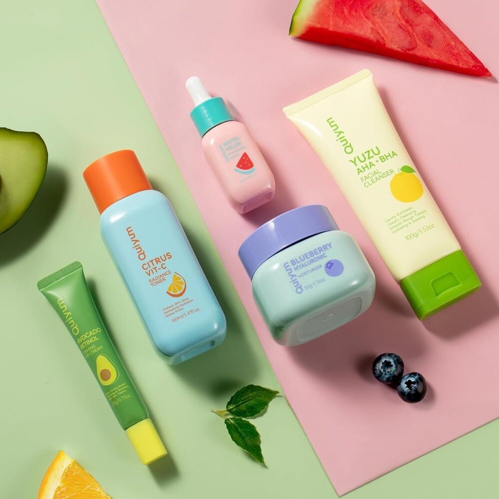 5-Piece Daily Fruit Skincare Set – Glow Up Gift Set, NEW in Packaging